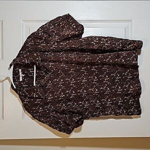 Savvy By Raphael Embroidered Floral Silky Short Sleeve Button Up Shirt Unisex